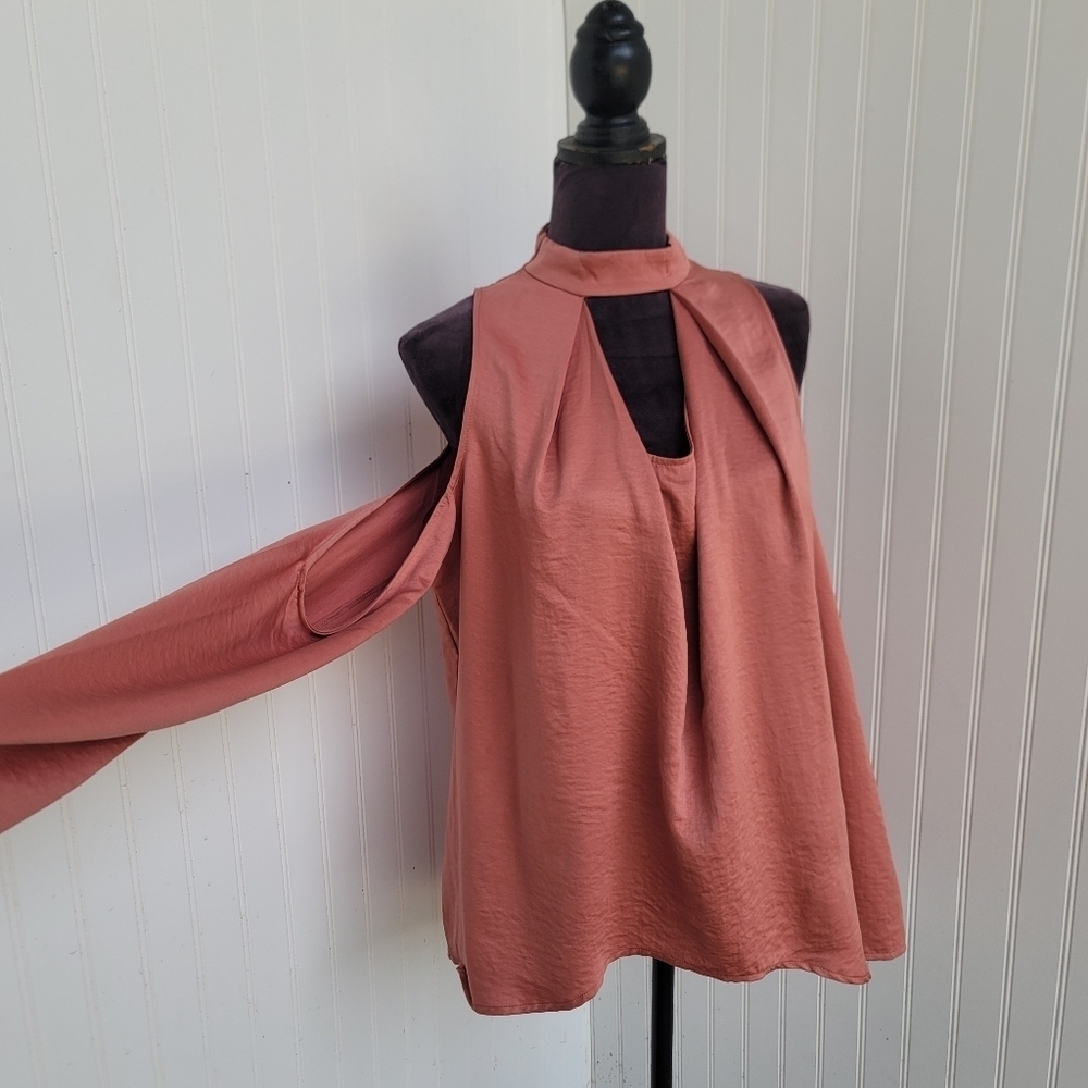 T.D.C. Women's Top Pink Cold Shoulder Long Sleeve Blouse Shirt Satin Sz L